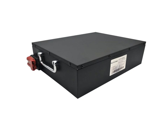Batteria 72v 45ah LiFePo4 per AGV che assicurano lunghi turni con carichi pesanti
